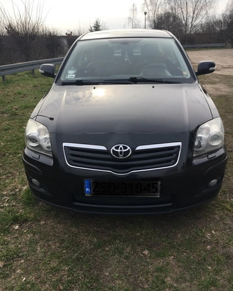 Toyota Avensis cena 13900 przebieg: 297000, rok produkcji 2006 z Świdwin małe 67